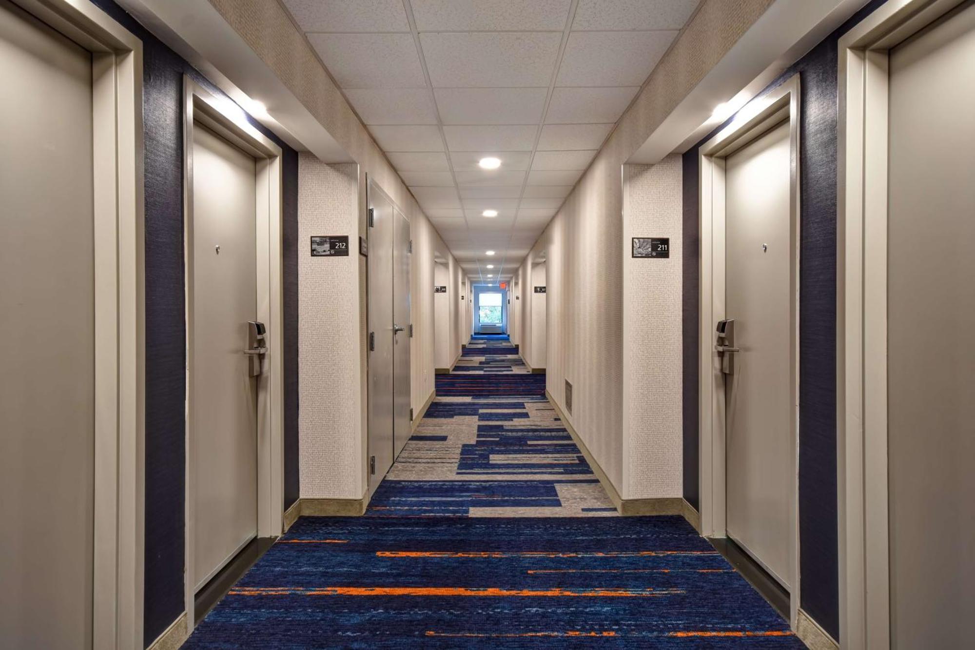 Hampton Inn Potomac Mills Woodbridge Buitenkant foto