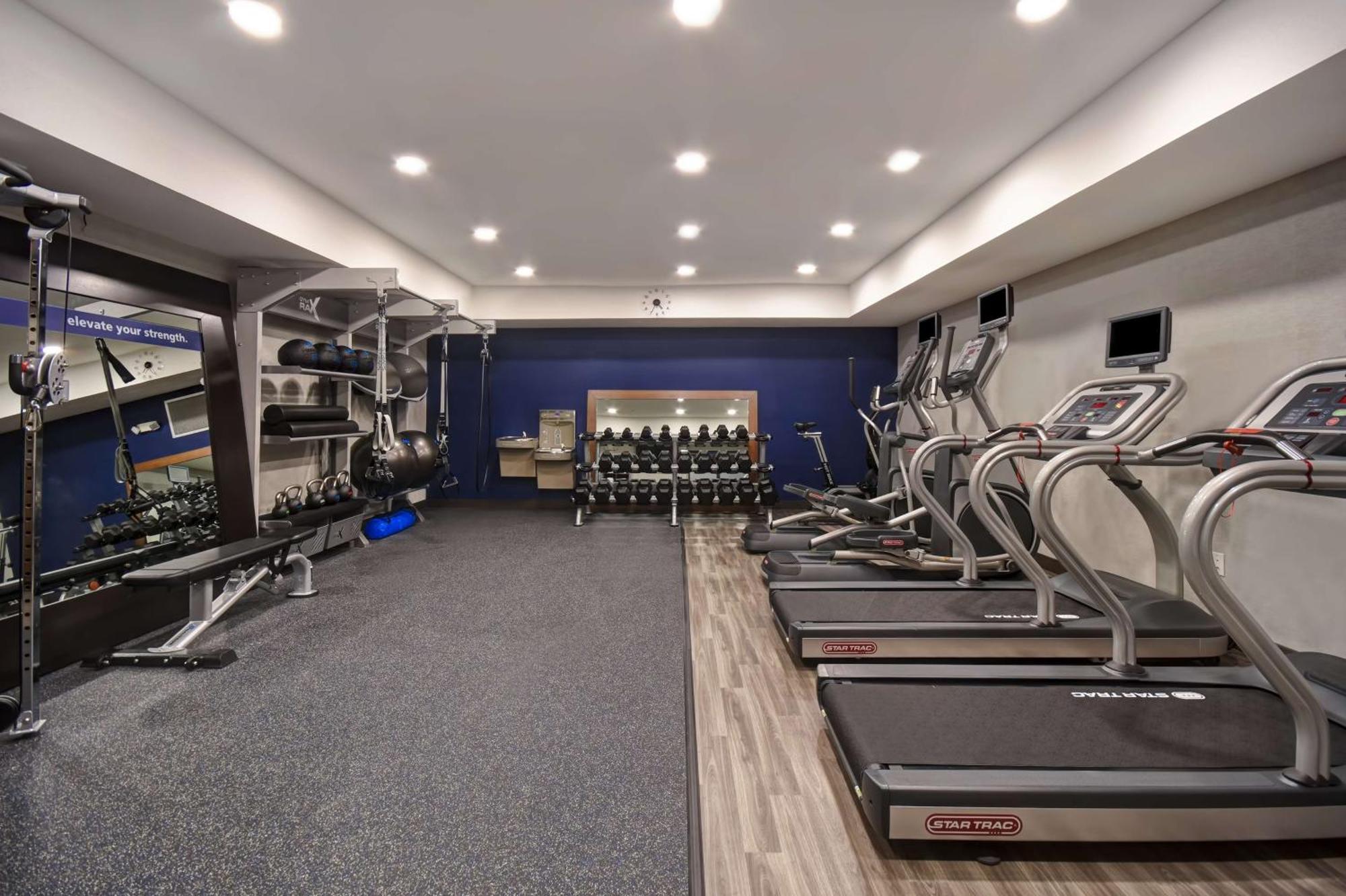 Hampton Inn Potomac Mills Woodbridge Buitenkant foto
